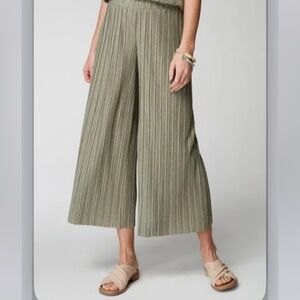 Pure Jill sage green Pleated cropped wide leg Pant